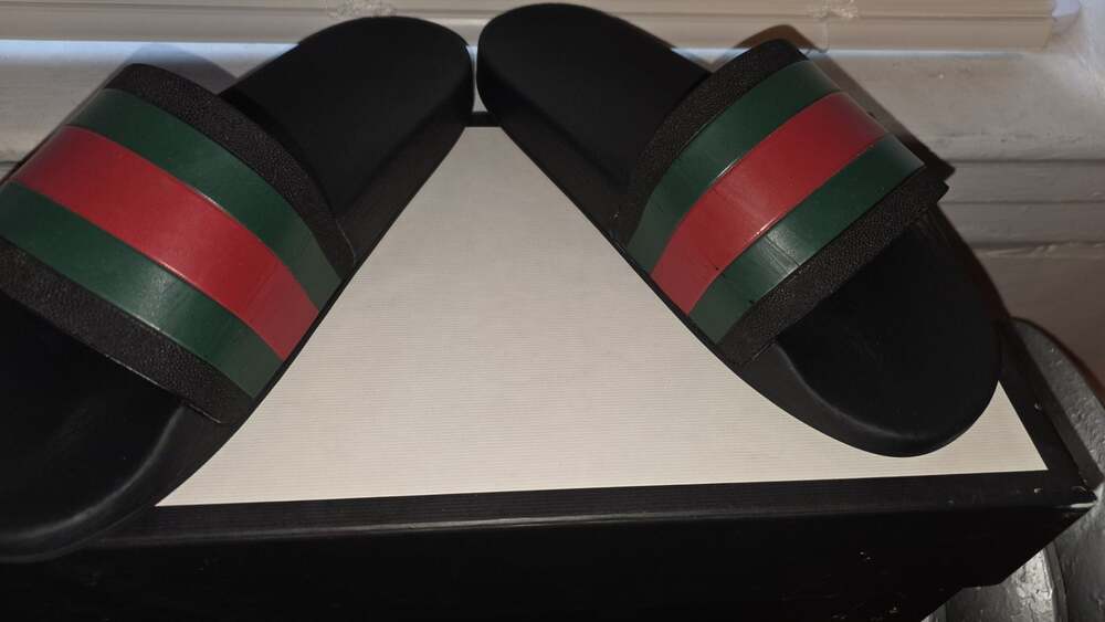 Gucci Web Slide Sandal With Grained Rubber Sole - Picture 5 of 9